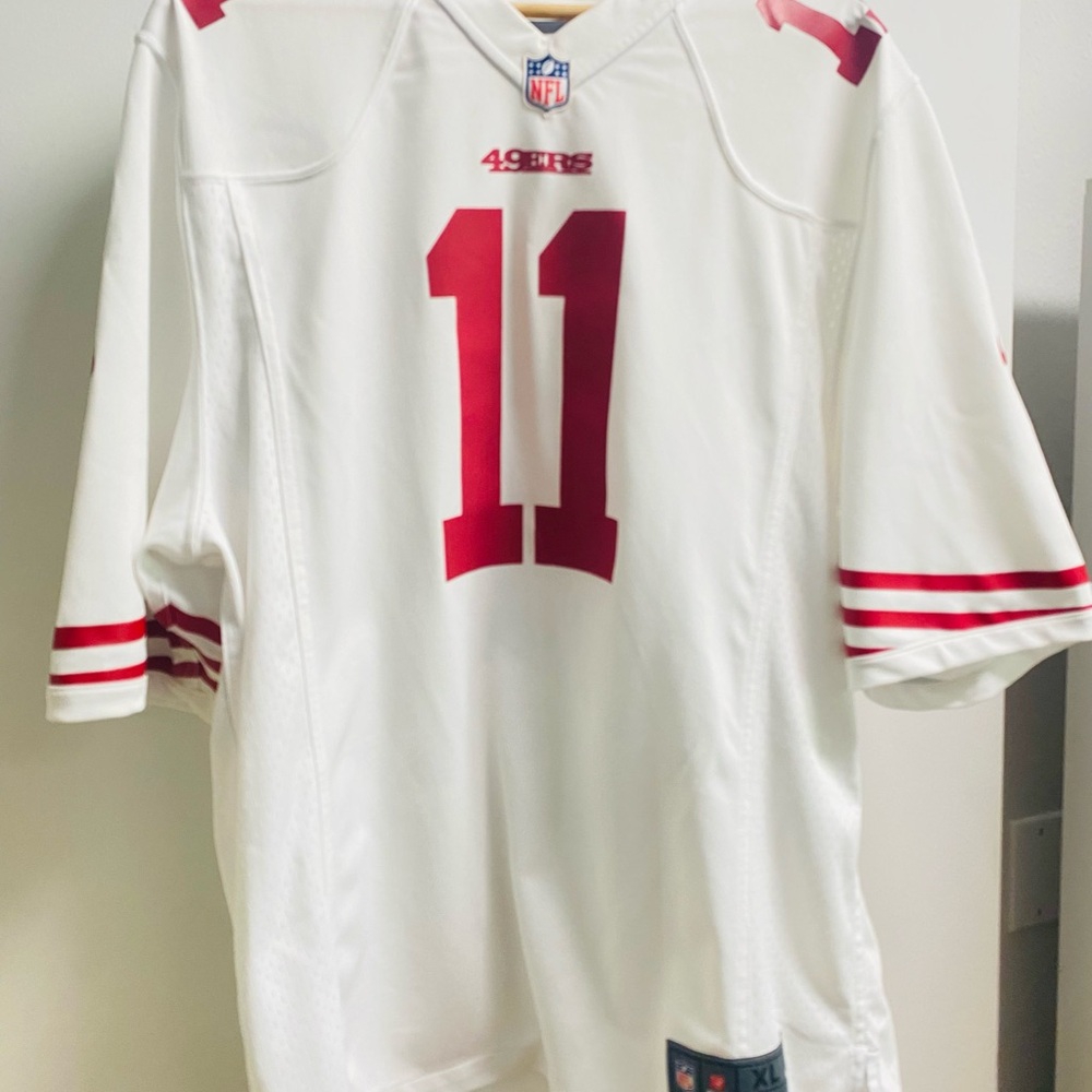 49ers NFL White Jersey with Black and Gray Label